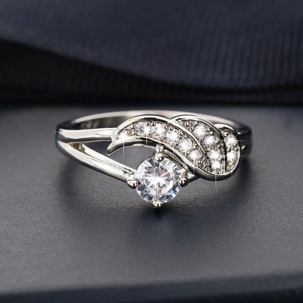 wedding rings fashion female feather shape finger charm luxury cubic zirconia for women white engagement jewelry gifts, Slivery;golden
wedding rings fashion female feather shape finger charm luxury cubic zirconia for women white engagement jewelry gifts, Slivery;golden