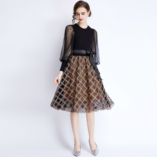 french girls' skirt knitted dress women's early autumn 2021 fashion long sleeve patchwork floral mesh medium and, Black;gray
french girls' skirt knitted dress women's early autumn 2021 fashion long sleeve patchwork floral mesh medium and, Black;gray