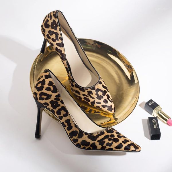 dress shoes fine heel banquet single shallow women's leopard print high-heeled 20211, Black
dress shoes fine heel banquet single shallow women's leopard print high-heeled 20211, Black