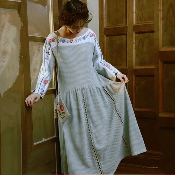 casual dresses autumn winter women elegant mori girl long knitting sleeve embroidery sweater vestidos de mujer 8so3, Black;gray
casual dresses autumn winter women elegant mori girl long knitting sleeve embroidery sweater vestidos de mujer 8so3, Black;gray