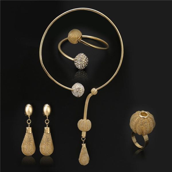earrings & necklace good 2021 african beads jewelry set wholesale exquisite noble gold nigerian wedding woman accessories, Silver
earrings & necklace good 2021 african beads jewelry set wholesale exquisite noble gold nigerian wedding woman accessories, Silver