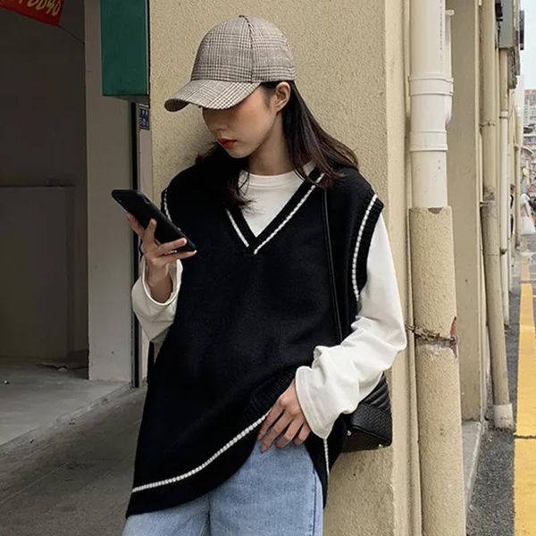 women's vests autumn simple all match vest women v neck black knitted sweater sleeveless student tanks korean fashion white waistcoat 2, Black;white
women's vests autumn simple all match vest women v neck black knitted sweater sleeveless student tanks korean fashion white waistcoat 2, Black;white