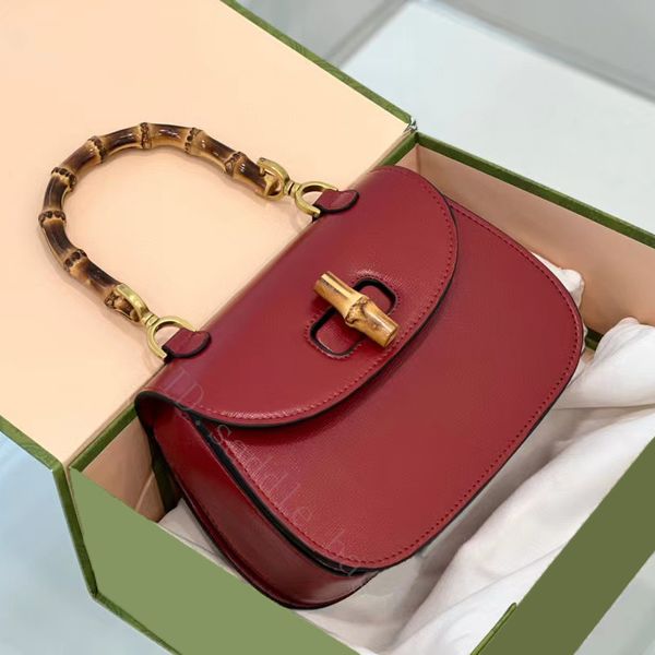5a luxury designer wallet bag cross body shoulder purse bamboo fashion lady shopping handbag women letter popular totes
5a luxury designer wallet bag cross body shoulder purse bamboo fashion lady shopping handbag women letter popular totes