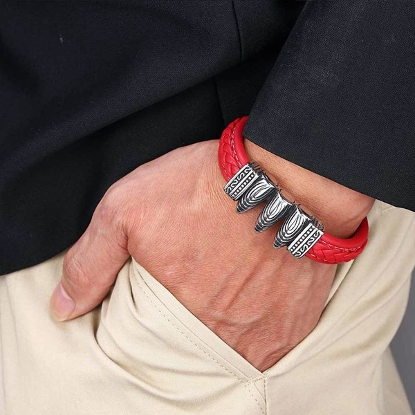 charm leather bracelets for men red braided rope chains stainless steel magnet clasp bangles punk rock male jewelry gift sp09021, Golden;silver
charm leather bracelets for men red braided rope chains stainless steel magnet clasp bangles punk rock male jewelry gift sp09021, Golden;silver