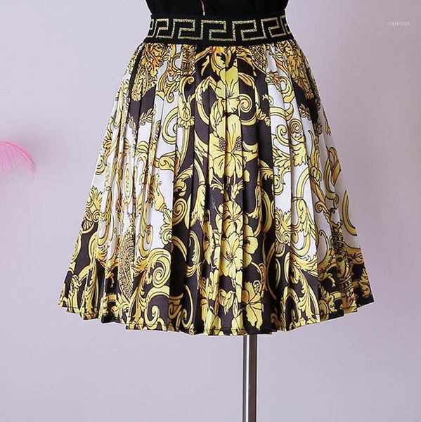 summer fashion vintage high waist court style printed pleated skirt wholesale drop are both welcomed skirts, Black
summer fashion vintage high waist court style printed pleated skirt wholesale drop are both welcomed skirts, Black