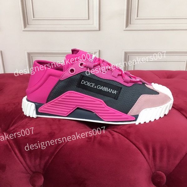 17fw paris luxury designer shoes boots triple s women men casual shoe clear sole old dad sneakers crystal bottoms platform beige white black
17fw paris luxury designer shoes boots triple s women men casual shoe clear sole old dad sneakers crystal bottoms platform beige white black