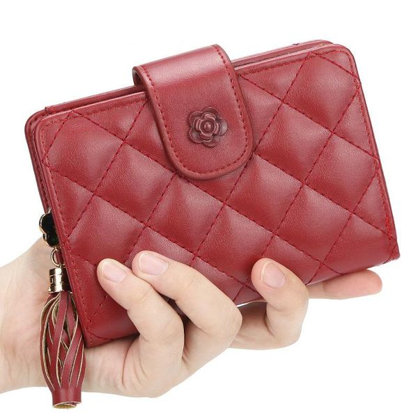 wallets 2021 fashion wallet ladies short zipper tassel multi-bit card holder mini coin purse, Red;black
wallets 2021 fashion wallet ladies short zipper tassel multi-bit card holder mini coin purse, Red;black