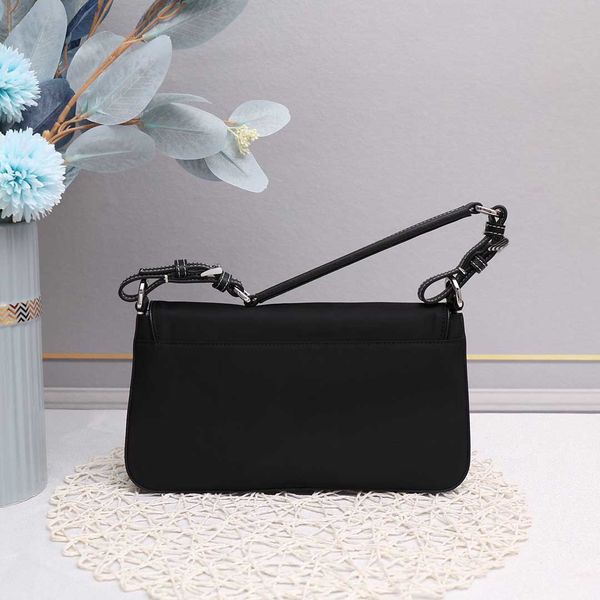 luxury multi pochette hourglass bag designer p family bags 2021 c nylon mini hanghhangbag akend l zhouzhoubao123 g telfar quilted hand 2021
luxury multi pochette hourglass bag designer p family bags 2021 c nylon mini hanghhangbag akend l zhouzhoubao123 g telfar quilted hand 2021