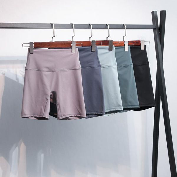 running shorts 6" four-way stretch solid sport biker women high rise buttery soft cycling athletic fitness gym workout, Black;blue
running shorts 6" four-way stretch solid sport biker women high rise buttery soft cycling athletic fitness gym workout, Black;blue