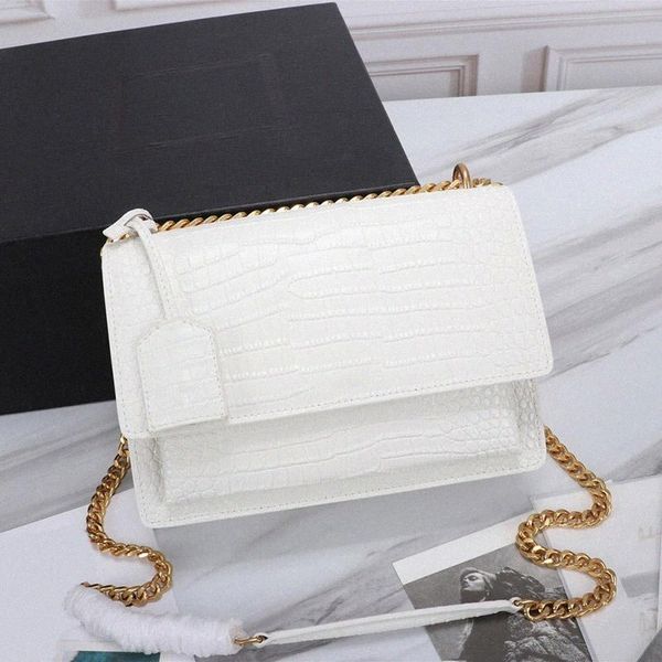 designer crossbody bag luxurynylon handbag purses crocodile style flap pocket sunset medium women chain leather shoulder bags fashion tote c
designer crossbody bag luxurynylon handbag purses crocodile style flap pocket sunset medium women chain leather shoulder bags fashion tote c