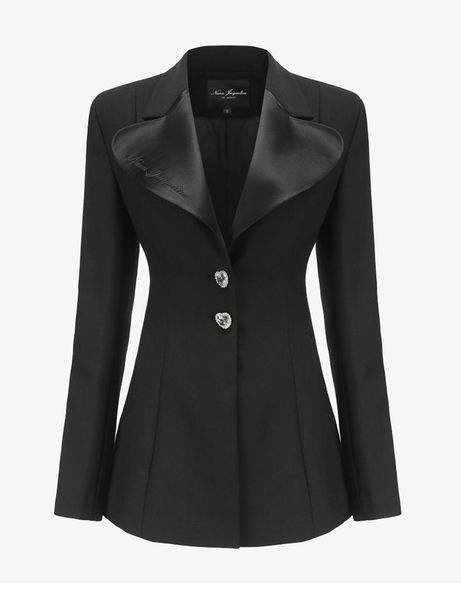 women's suits & blazers european station 2021 spring and summer white satin peach heart buckle lapel slim fashion all-match suit skirt, White;black
women's suits & blazers european station 2021 spring and summer white satin peach heart buckle lapel slim fashion all-match suit skirt, White;black