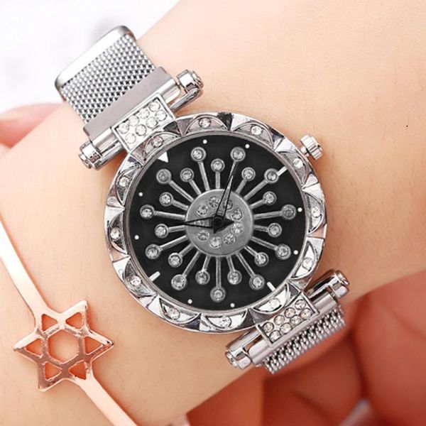 wristwatches 2021 ladies watches creative whirling magnet buckle rotating diamond dial quatrz wristwatch women, Slivery;brown
wristwatches 2021 ladies watches creative whirling magnet buckle rotating diamond dial quatrz wristwatch women, Slivery;brown