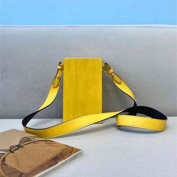 fend same f geometric mobile phone full pack shape yellow leather small messenger designer handbag yw u3rl
fend same f geometric mobile phone full pack shape yellow leather small messenger designer handbag yw u3rl