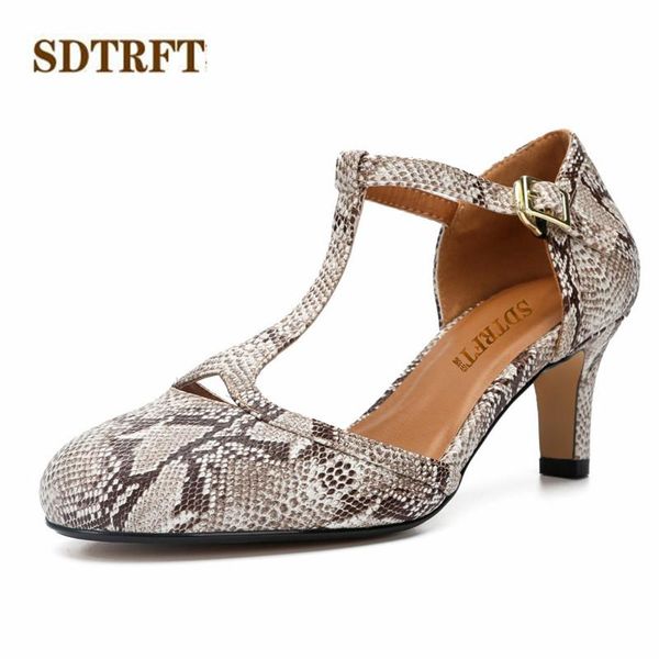 dress shoes sdtrft summer 6cm high-heeled t-strap woman zapatos mujer crossdresser hollow out sandals buckle pumps feminino stilettos, Black
dress shoes sdtrft summer 6cm high-heeled t-strap woman zapatos mujer crossdresser hollow out sandals buckle pumps feminino stilettos, Black