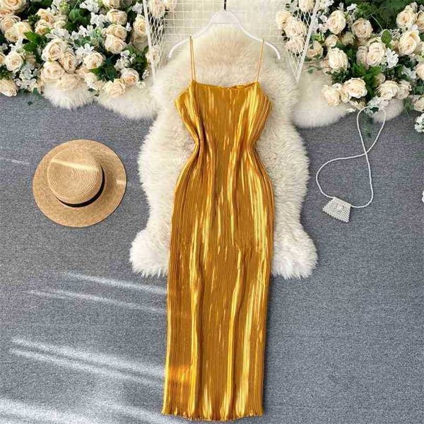 women vintage golden pleated dress fashion spring autumn spaghetti strap party dresses ladies elegant money robe 210525, Black;gray
women vintage golden pleated dress fashion spring autumn spaghetti strap party dresses ladies elegant money robe 210525, Black;gray
