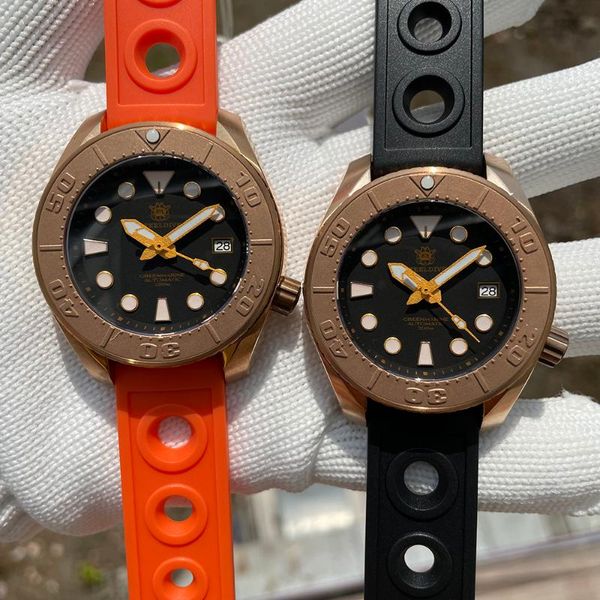 wristwatches steeldive sd1971s cusn8 bronze case 200m water resistant automatic nh35 men dive watch, Slivery;brown
wristwatches steeldive sd1971s cusn8 bronze case 200m water resistant automatic nh35 men dive watch, Slivery;brown