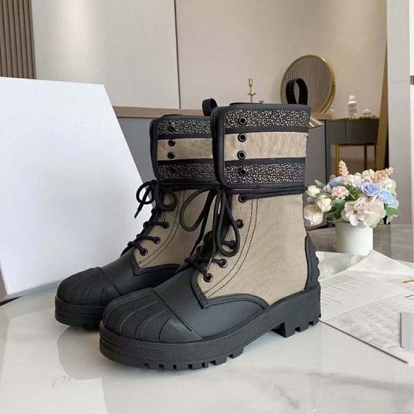 womens designer boots ankle boots martin classic black and white rubber outsole heel height 4.5 cm suitable for any place 35-40
womens designer boots ankle boots martin classic black and white rubber outsole heel height 4.5 cm suitable for any place 35-40