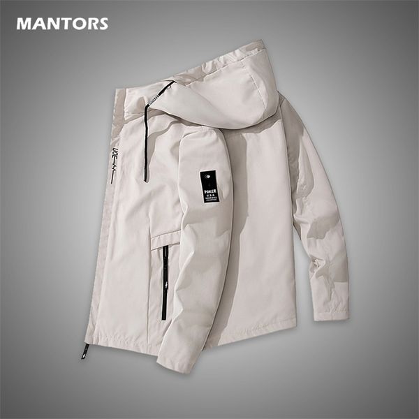 hooded jacket for men bomber jacket men's windbreakers zipper coats spring autumn casual sportswear slim cargo jacket men 210927, Black;brown
hooded jacket for men bomber jacket men's windbreakers zipper coats spring autumn casual sportswear slim cargo jacket men 210927, Black;brown