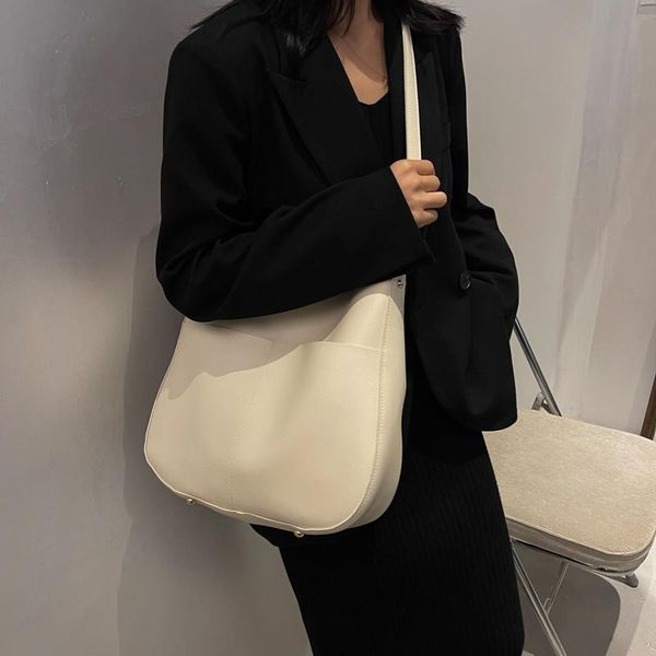 evening bags youth female shoulder bag large capacity literary style crossbody for women designer ladies bucket simple solid color
evening bags youth female shoulder bag large capacity literary style crossbody for women designer ladies bucket simple solid color