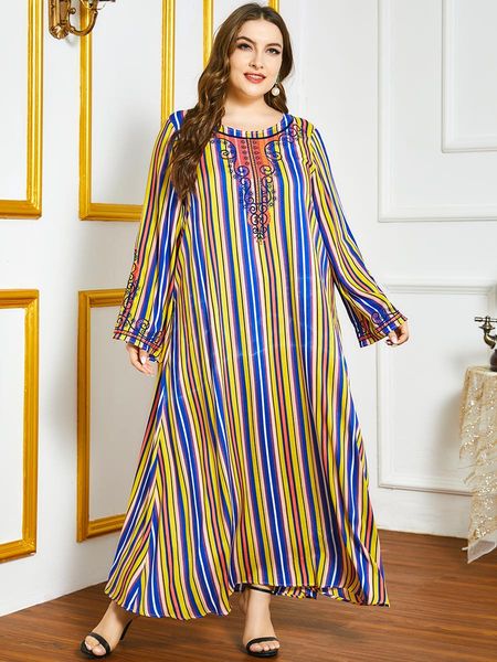 Ramadan Eid Abaya Dubai Long Muslim Dress Turkey Summer Plus Size Islam Clothing Maxi Dresses for Women Kaftan Caftan Vestidos
Ramadan Eid Abaya Dubai Long Muslim Dress Turkey Summer Plus Size Islam Clothing Maxi Dresses for Women Kaftan Caftan Vestidos