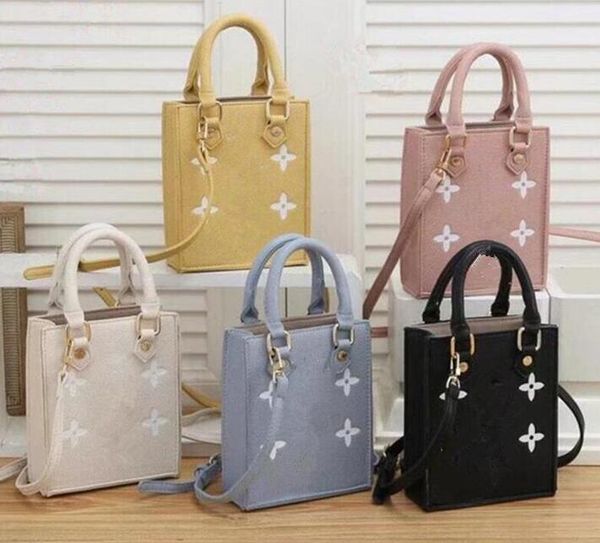 women luxurys designers bags shoulder bag mini handbags pochette accessories crossbody wallet womens purses card holder messenger purse hand
women luxurys designers bags shoulder bag mini handbags pochette accessories crossbody wallet womens purses card holder messenger purse hand