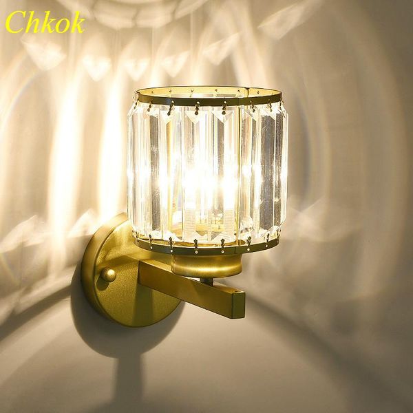 wall lamp simple and creative bedside crystal lamp, led hanging bedroom, living room study decoration
wall lamp simple and creative bedside crystal lamp, led hanging bedroom, living room study decoration
