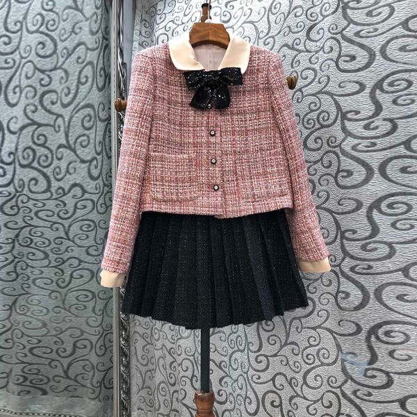 womens spring new bow lapel tweed short coat pleated tweed mid-length dress set l, Black;gray
womens spring new bow lapel tweed short coat pleated tweed mid-length dress set l, Black;gray