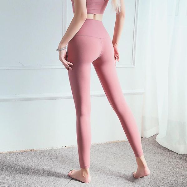 running pants skin friendly and nude fashion yoga high waist, abdomen hip lifting fitness, Black;blue
running pants skin friendly and nude fashion yoga high waist, abdomen hip lifting fitness, Black;blue