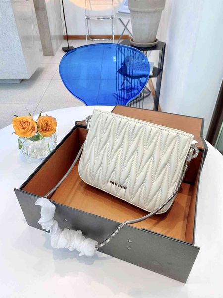 women luxurys designers bags 2021 tb organ chain strip small square litc crossbody bag totes designer handbag purse wallet handbags tote fgf
women luxurys designers bags 2021 tb organ chain strip small square litc crossbody bag totes designer handbag purse wallet handbags tote fgf