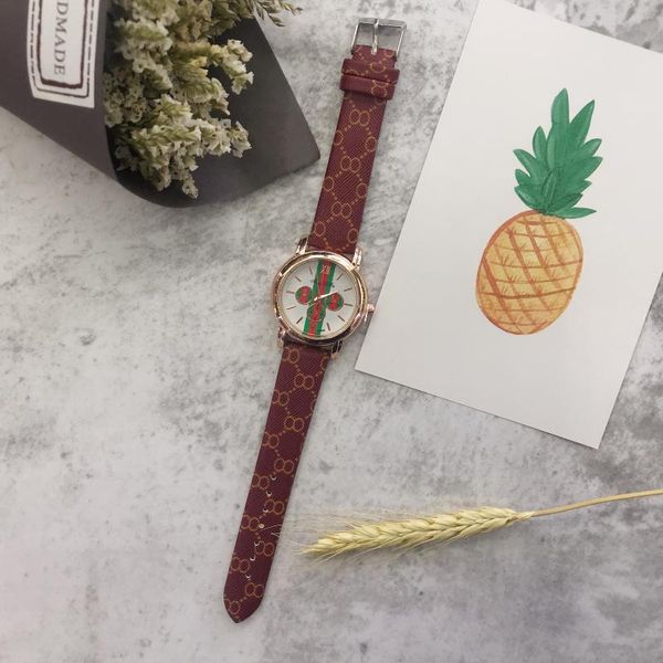 classical style restoring ancient ways female table fine dial luxury belt quartz watch wristwatches, Slivery;brown
classical style restoring ancient ways female table fine dial luxury belt quartz watch wristwatches, Slivery;brown