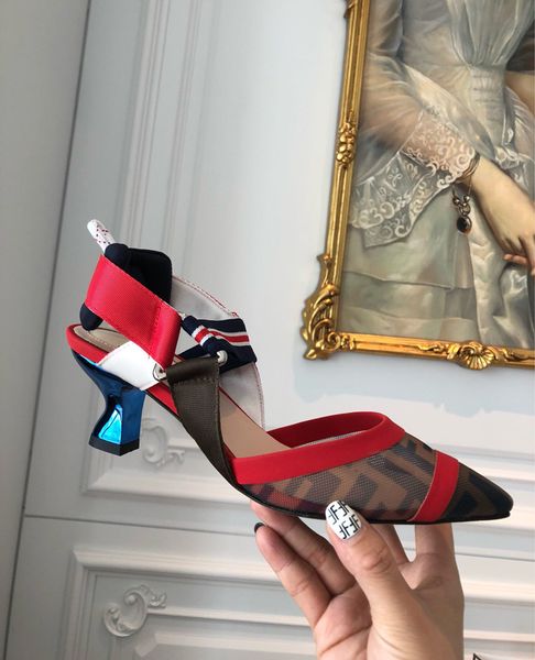 2021 fashion high heels shoes designer women pointed toe low heel shoess woman gladiaor sandals lady brand design mesh womens shoe with box, Black
2021 fashion high heels shoes designer women pointed toe low heel shoess woman gladiaor sandals lady brand design mesh womens shoe with box, Black