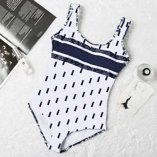 fashion d chain black women swimsuits bikini set multicolors summer time beach bathing suits wind swimwear 45, White;black
fashion d chain black women swimsuits bikini set multicolors summer time beach bathing suits wind swimwear 45, White;black