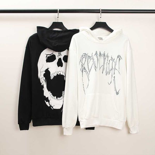 chao brand revenge high street hip hop broken skull english print plush hoodie autumn and winter, Black
chao brand revenge high street hip hop broken skull english print plush hoodie autumn and winter, Black