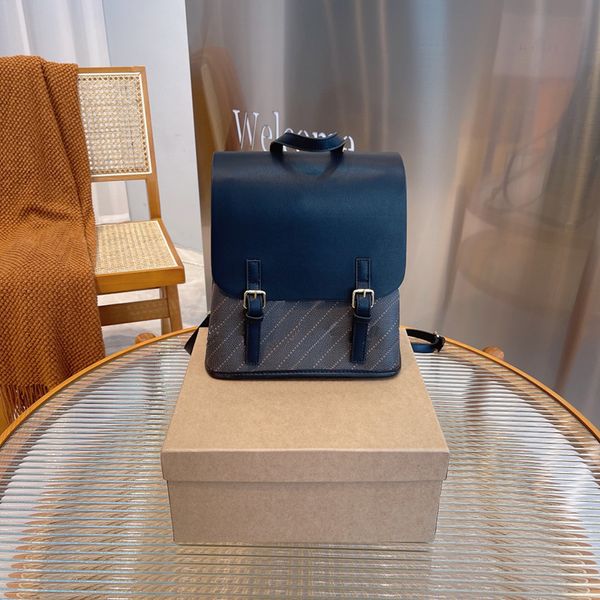 backpack designer bag man luxury backpacks fashion brand genuine leather different styles evening party high-capacity with the original box
backpack designer bag man luxury backpacks fashion brand genuine leather different styles evening party high-capacity with the original box