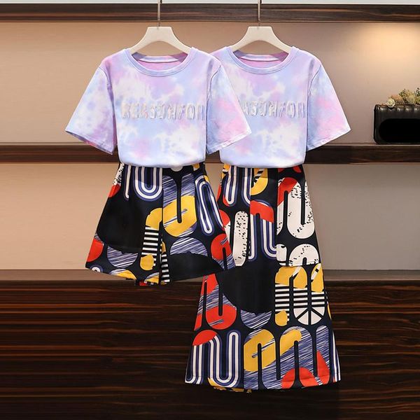 summer plus size shorts suit 2 piece set sweet women short sleeve t-shirt + elastic waist print skirt two dress, White
summer plus size shorts suit 2 piece set sweet women short sleeve t-shirt + elastic waist print skirt two dress, White