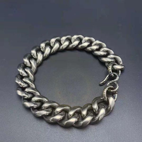 link, chain supper bold pure titanium bracelet 14 mm for stylish men and women, Black
link, chain supper bold pure titanium bracelet 14 mm for stylish men and women, Black