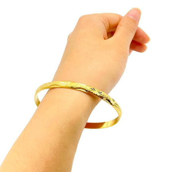 bangle 1pcs/lot gold color bangles for women men ethiopian two-tone bracelets african dubai jewelry saudi arabic wedding bride gift, Black
bangle 1pcs/lot gold color bangles for women men ethiopian two-tone bracelets african dubai jewelry saudi arabic wedding bride gift, Black
