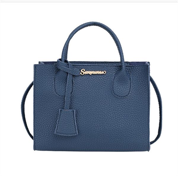 designers duffel bags 45cm 55cm luxury large capacity travel sale women men genuine leather shoulder fashion bag carry rivets with lock head
designers duffel bags 45cm 55cm luxury large capacity travel sale women men genuine leather shoulder fashion bag carry rivets with lock head