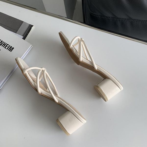 slippers square heel female shoes women summer low med slides cross-tied rubber flip flops platform transparent block 2021, Black
slippers square heel female shoes women summer low med slides cross-tied rubber flip flops platform transparent block 2021, Black