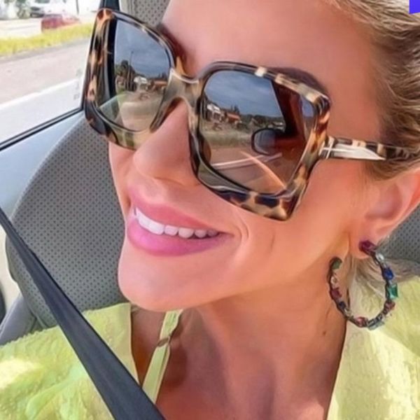 sunglasses trendy oversize rectangle women's vintage leopard colorful gradient glasses 2021 retro transparent designer, White;black
sunglasses trendy oversize rectangle women's vintage leopard colorful gradient glasses 2021 retro transparent designer, White;black