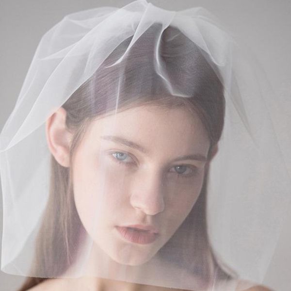 bridal veils 2021 simple luxurious white veil bride spring summer applique lace accessories exports abroad, Black
bridal veils 2021 simple luxurious white veil bride spring summer applique lace accessories exports abroad, Black