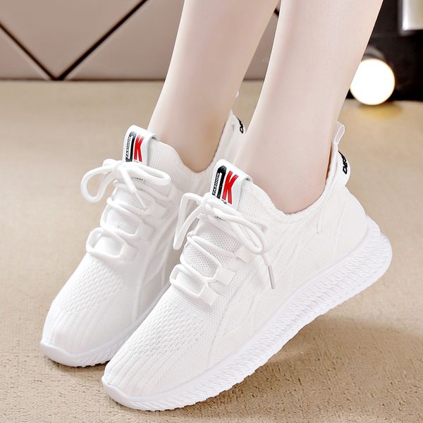 2021 super light breathable running shoes mens women sport knit black white pink casual couples sneakers size 35-41 wy01-f8801
2021 super light breathable running shoes mens women sport knit black white pink casual couples sneakers size 35-41 wy01-f8801