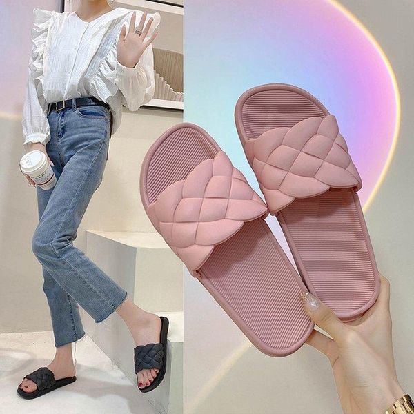 slippers 2021 summer style sandals and women retro woven square toe open flat bottom fashion, Black
slippers 2021 summer style sandals and women retro woven square toe open flat bottom fashion, Black