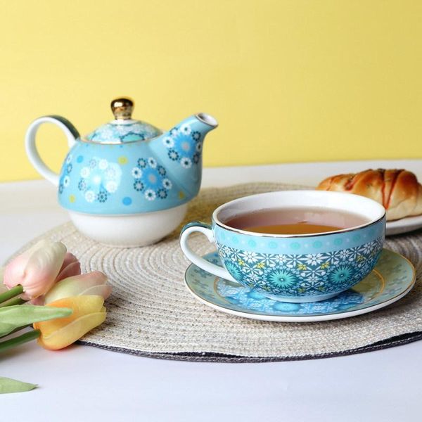 cups & saucers nordic ceramic coffee teapot luxurious gold cup and saucer set creativity bone china afternoon tea belt filter hole
cups & saucers nordic ceramic coffee teapot luxurious gold cup and saucer set creativity bone china afternoon tea belt filter hole