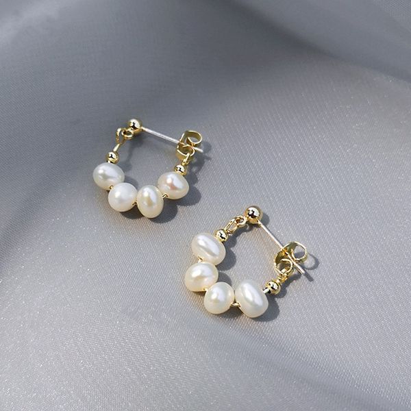 with gift box 2021 new fashion womens diamond stud circle simple earrings hoop earring for woman high quality, Golden;silver
with gift box 2021 new fashion womens diamond stud circle simple earrings hoop earring for woman high quality, Golden;silver