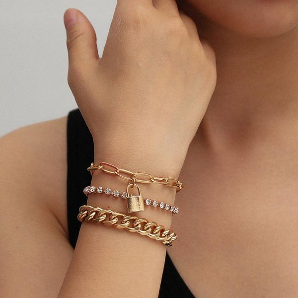 charm bracelets alloy rhinestone lron multilayer lock women on hand chain bangles jewelry multi-layer aesthetic fashion female, Golden;silver
charm bracelets alloy rhinestone lron multilayer lock women on hand chain bangles jewelry multi-layer aesthetic fashion female, Golden;silver