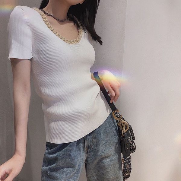 tee 103196 autumn solid black white v-neck chain decoration thin knitting slim woman temperament female t shirt a2
tee 103196 autumn solid black white v-neck chain decoration thin knitting slim woman temperament female t shirt a2