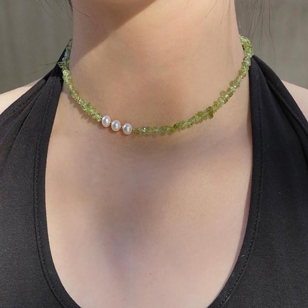 chains moloye 2021 european and american trendy design green crystal gravel necklace, simple clavicle chain with pearl temperament, Silver
chains moloye 2021 european and american trendy design green crystal gravel necklace, simple clavicle chain with pearl temperament, Silver