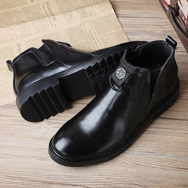 boots 2021 mens footwear black fashion shoe man sneaker sport wear for outdoor shoes men sports casual loafers leisure
boots 2021 mens footwear black fashion shoe man sneaker sport wear for outdoor shoes men sports casual loafers leisure