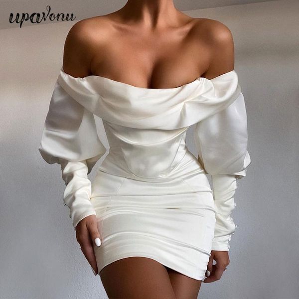 casual dresses 2021 fashion off shoulder long sleeve satin dress women bodycon celebrity club party mini vestidos, Black;gray
casual dresses 2021 fashion off shoulder long sleeve satin dress women bodycon celebrity club party mini vestidos, Black;gray